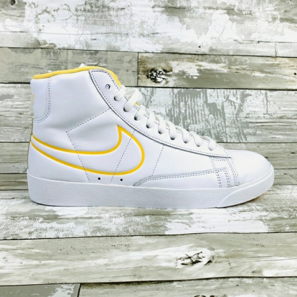Nike Women's Blazer Mid- "White Topaz"